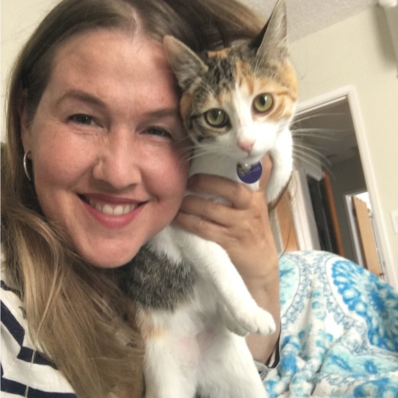 Meet your Posher, Rosalie - Picture 3 of 3